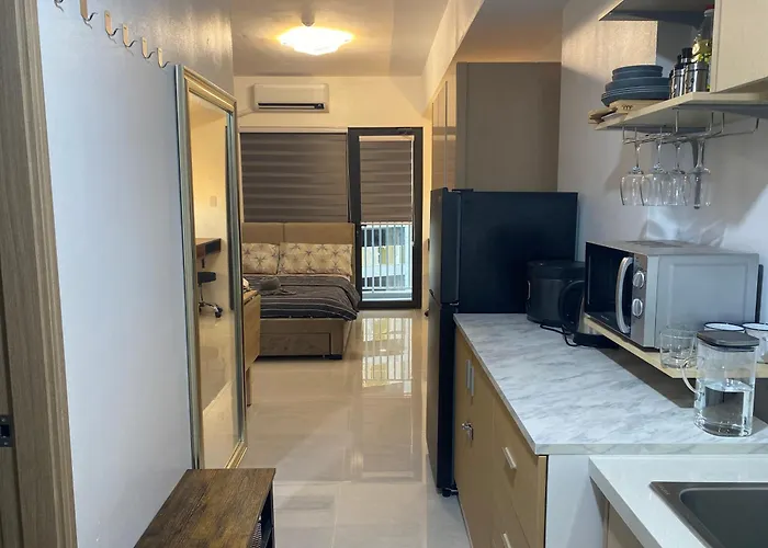 Clou 3* Cebu
